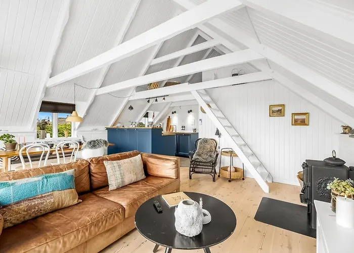 Hen - 400m From The Sea By Interhome 링쾨빙