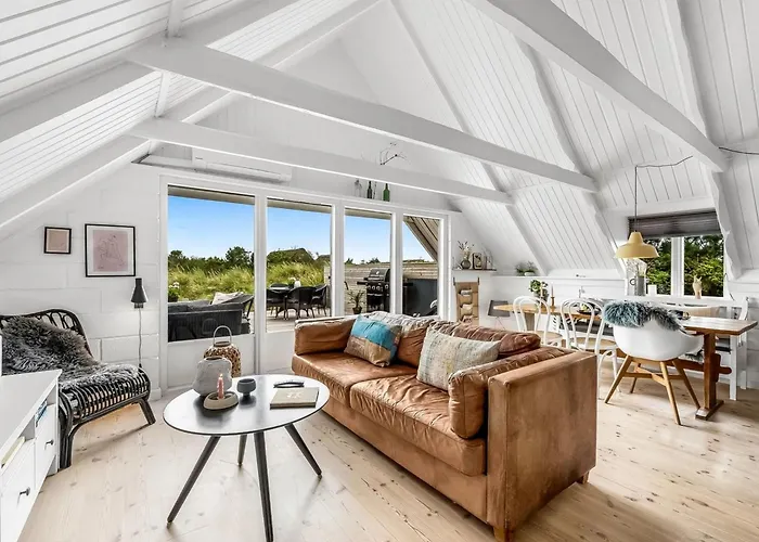 Hen - 400m From The Sea By Interhome *