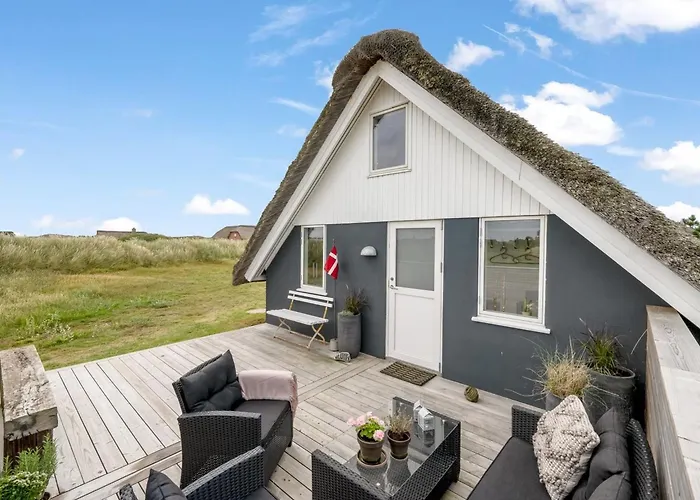 Hen - 400m From The Sea By Interhome 펜션 *