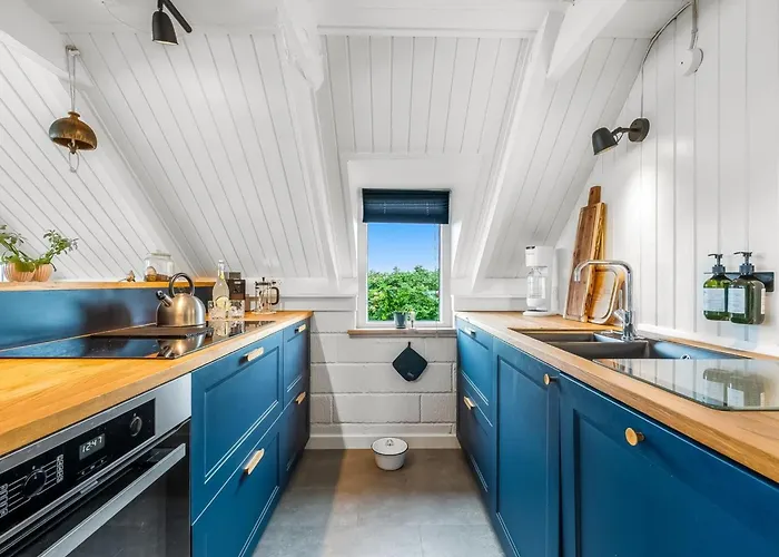 Hen - 400m From The Sea By Interhome *